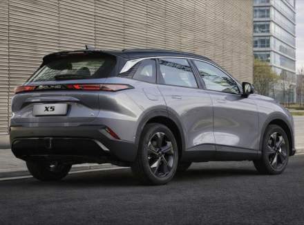 BAIC - X5