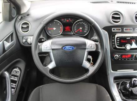 Ford - Mondeo