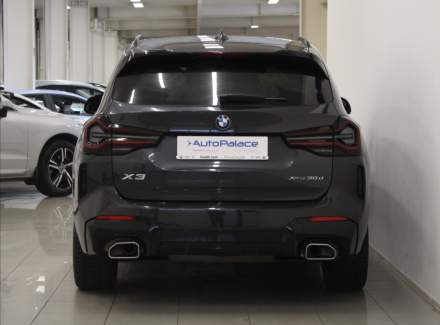BMW - X3