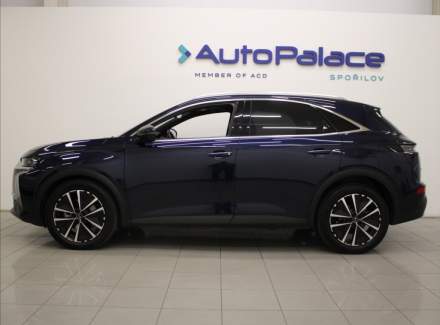 DS Automobiles - DS7 Crossback