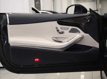 Mercedes-Benz - S-class