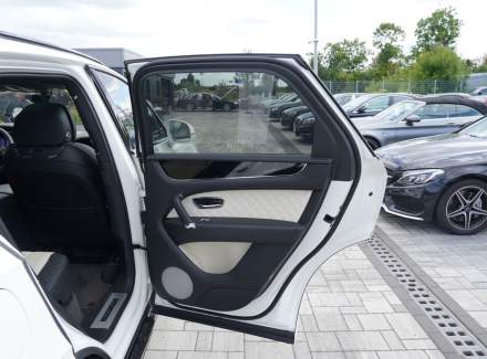Bentley - Bentayga