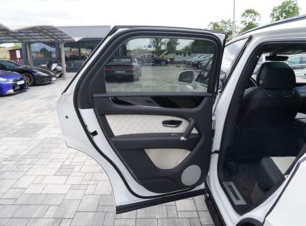 Bentley - Bentayga
