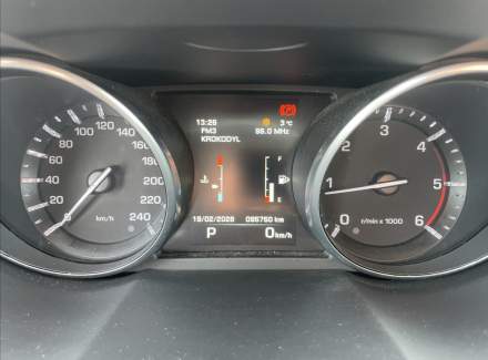 Land Rover - Range Rover Evoque