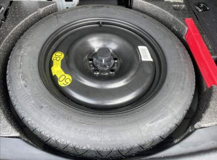 Land Rover - Range Rover Evoque