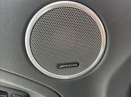 Land Rover - Range Rover Evoque