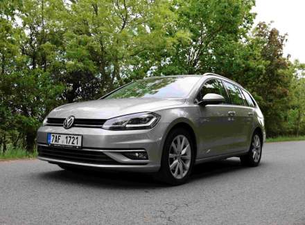 Volkswagen - Golf