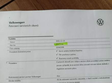 Volkswagen - Golf