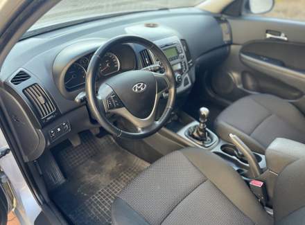 Hyundai - i30