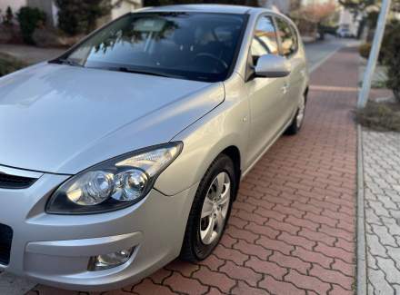 Hyundai - i30