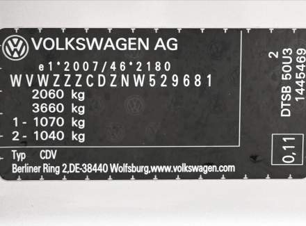 Volkswagen - Golf