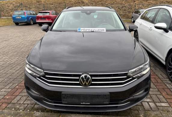 Volkswagen - Passat