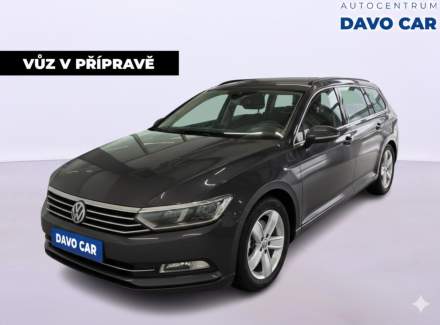 Volkswagen - Passat