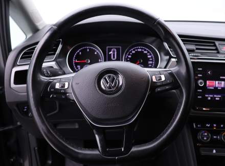 Volkswagen - Touran