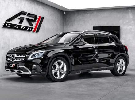 Mercedes-Benz - GLA