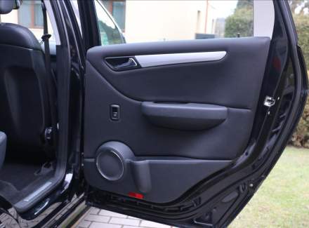 Mercedes-Benz - B-class