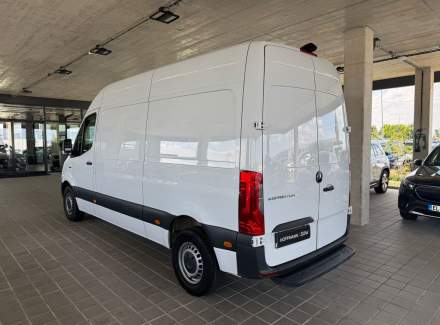 Mercedes-Benz - Sprinter