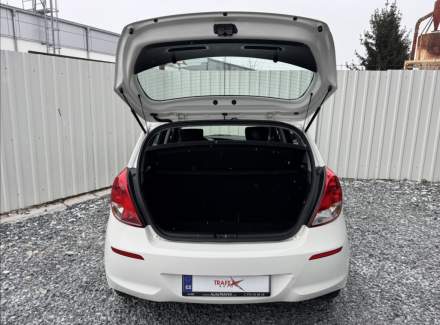 Hyundai - i20