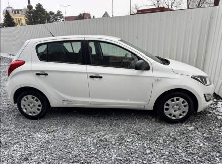 Hyundai - i20
