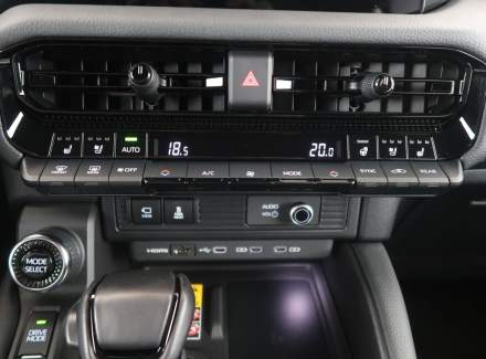 Toyota - Land Cruiser