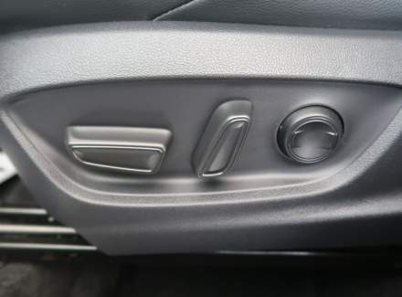 Toyota - Corolla Cross