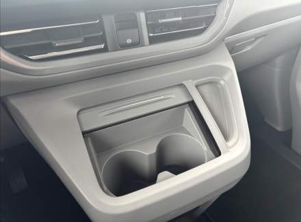 Volkswagen - Caravelle