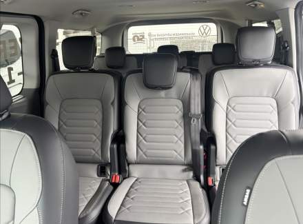 Volkswagen - Caravelle