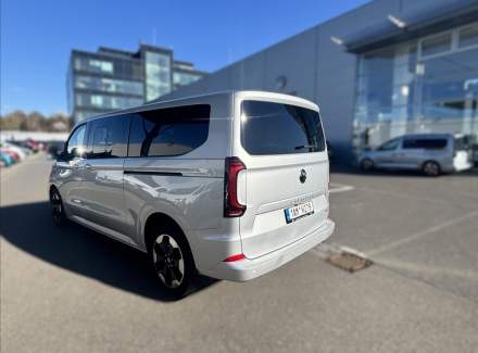 Volkswagen - Caravelle