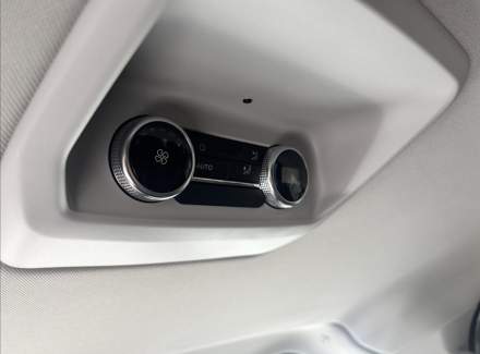 Volkswagen - Caravelle