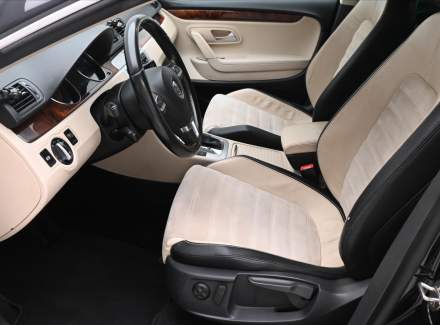 Volkswagen - Passat CC