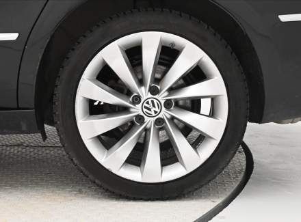 Volkswagen - Passat CC