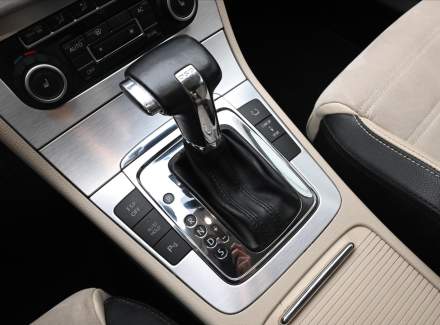 Volkswagen - Passat CC