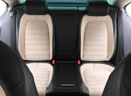 Volkswagen - Passat CC