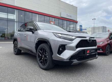 Toyota - RAV 4