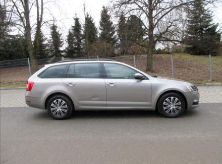 Škoda - Octavia