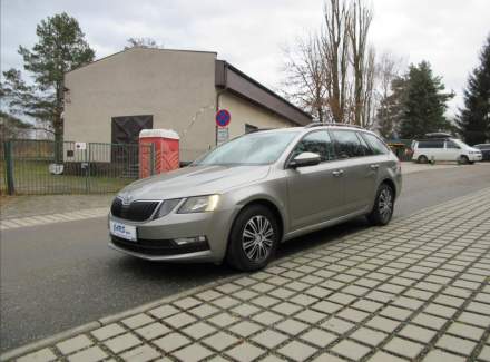 Škoda - Octavia