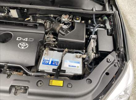 Toyota - RAV 4