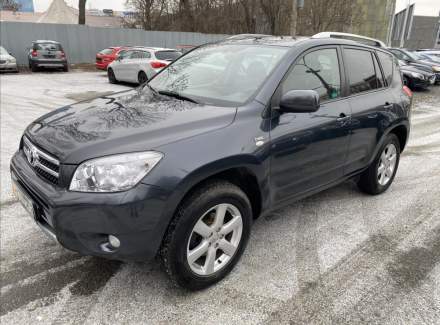 Toyota - RAV 4