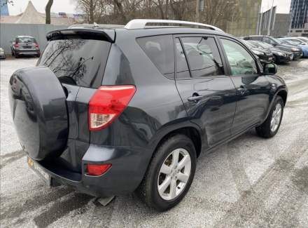 Toyota - RAV 4
