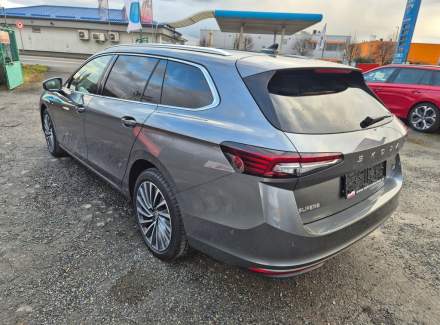 Škoda - Superb