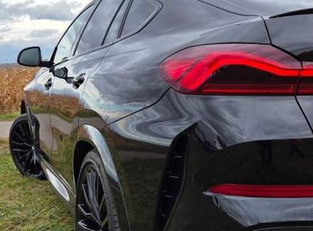 BMW - X6