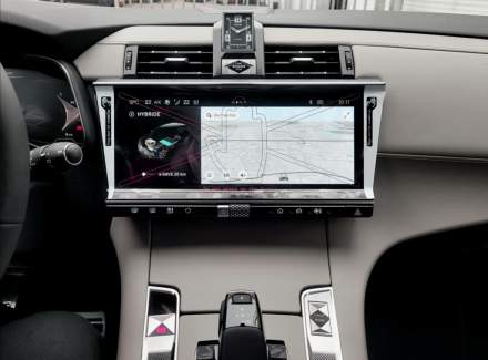 DS Automobiles - DS7 Crossback