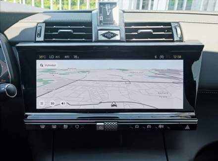 DS Automobiles - DS7 Crossback