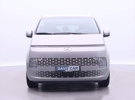 Hyundai - Staria