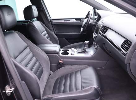 Volkswagen - Touareg