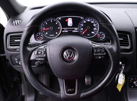 Volkswagen - Touareg