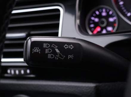 Volkswagen - Touareg