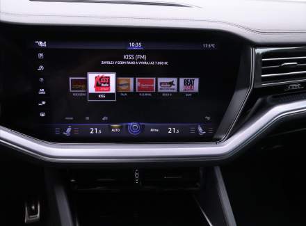 Volkswagen - Touareg