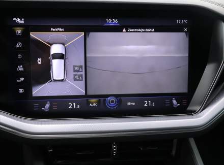 Volkswagen - Touareg