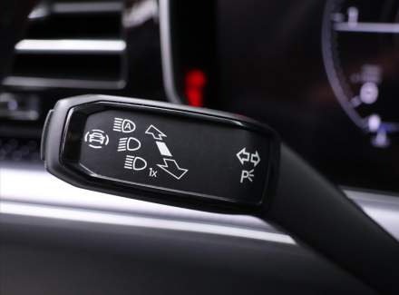 Volkswagen - Touareg